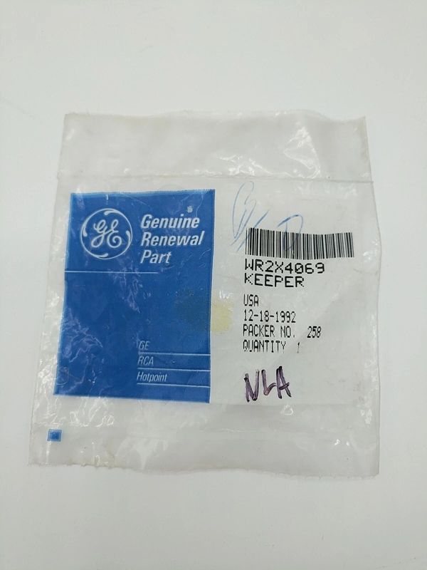 WR2X4069 - OEM GE REFRIGERATOR KEEPER IN ORIGINAL PACKAGING - NLA