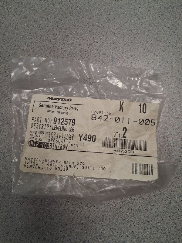 912579 - WPW10143258 - MAYTAG  DISHWASHER LEVELING LEG