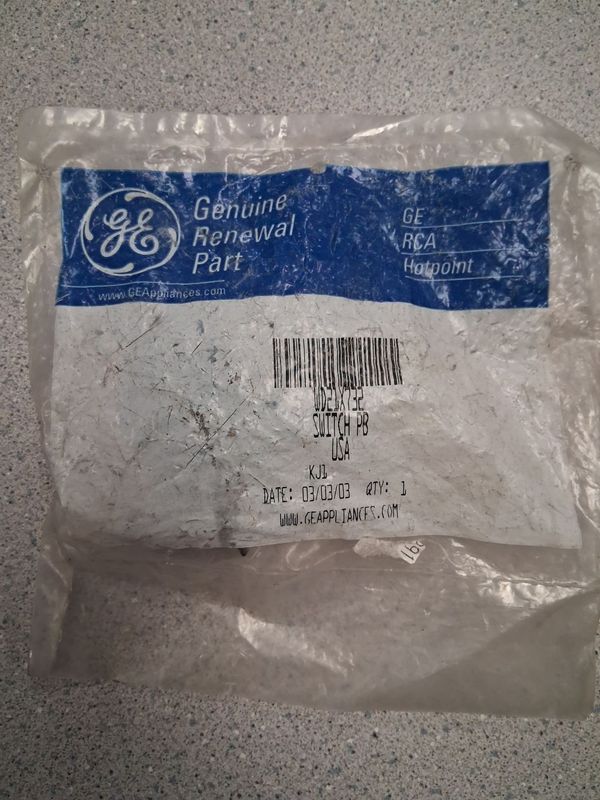 WD21X732 - GE DISHWASHER PUSH BUTTON SWITCH - NLA