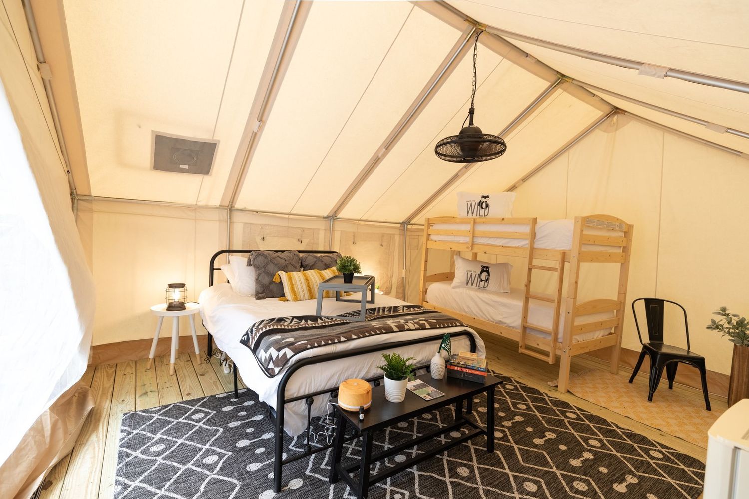 Timberline Signature Bed Set