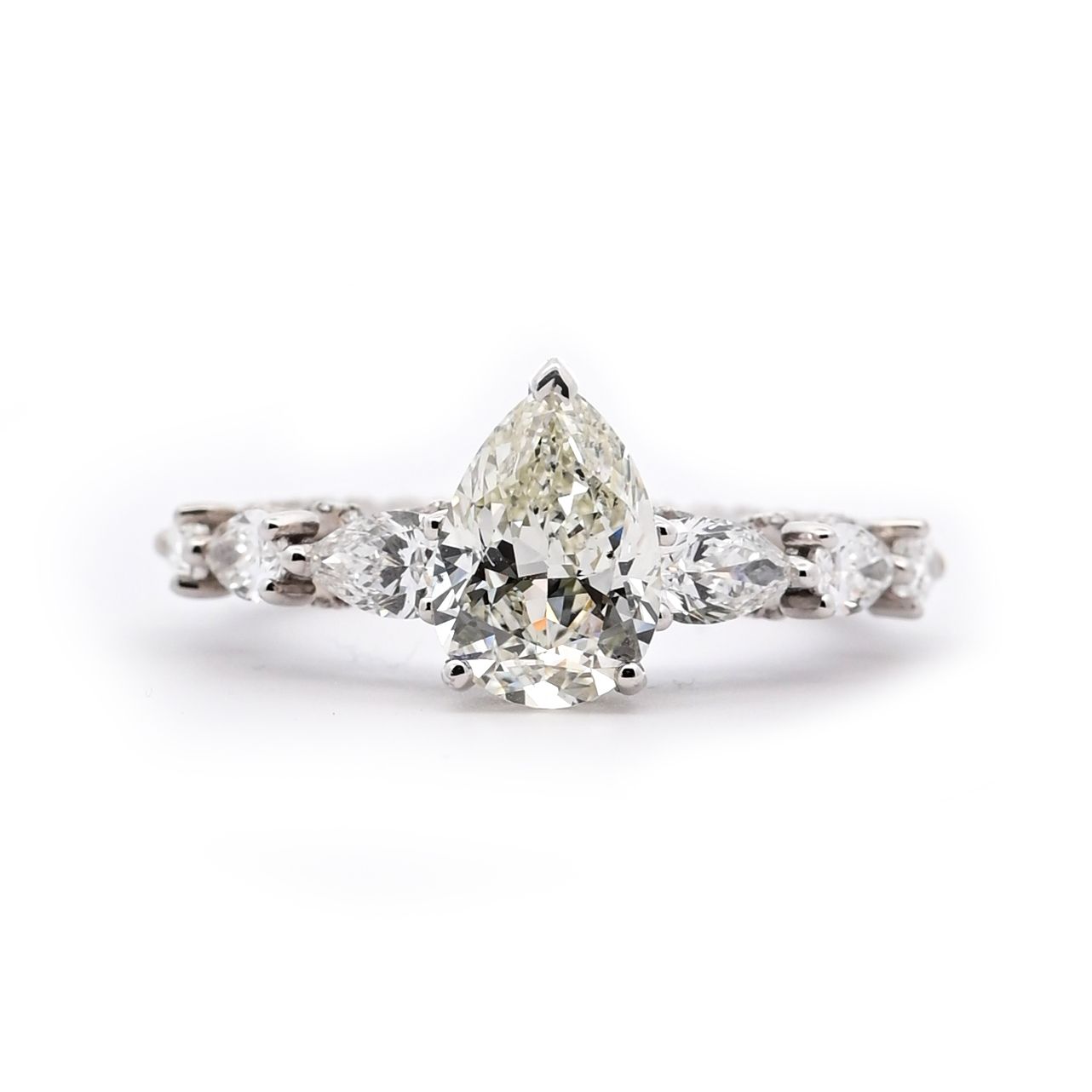 Pear cut Diamond Ring.