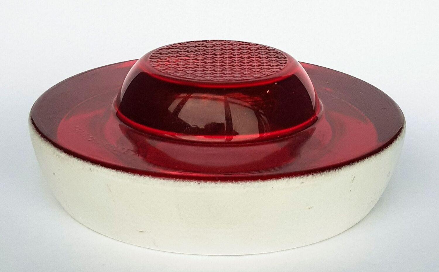 MARCADOR REFLECTOR DE VIDRO DE EMBUTIR ø100mm VERMELHO
