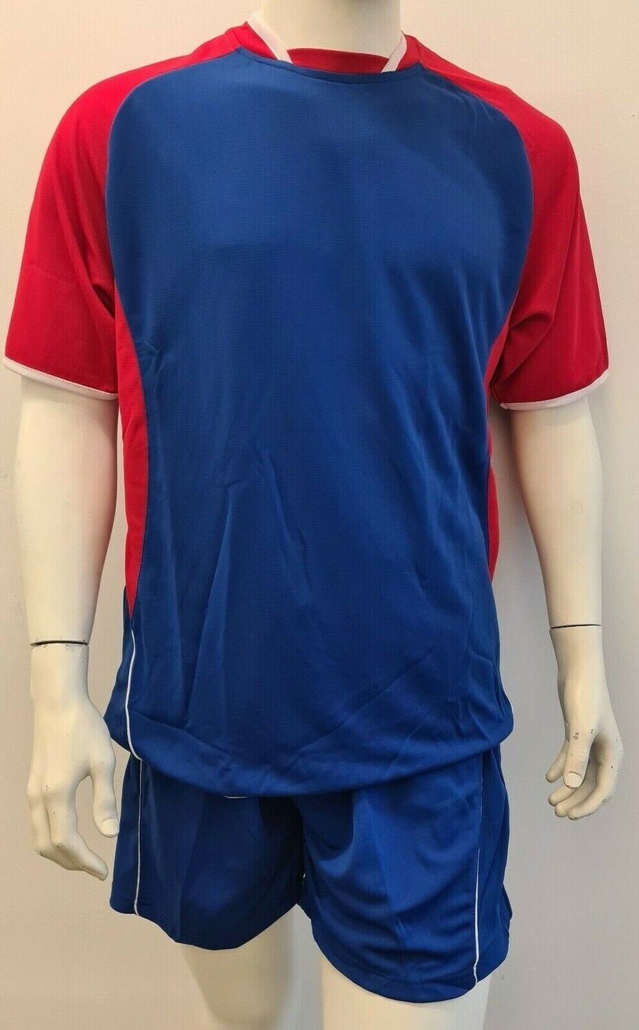 Sports / Football Kits Clothing for sport. Red/Blue Large