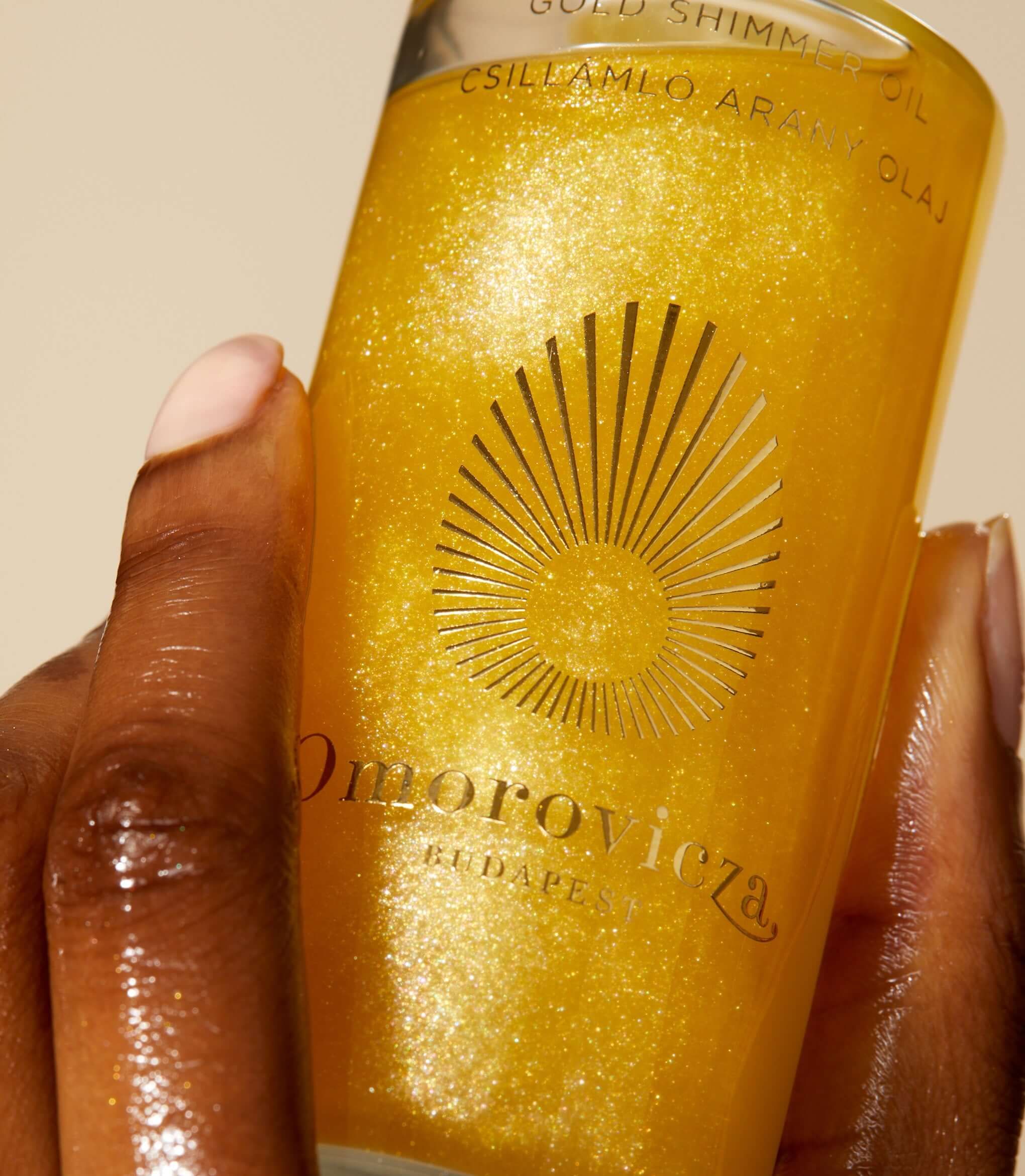 Omorovicza Gold Shimmer Oli 30ml add gold shimmer to your body