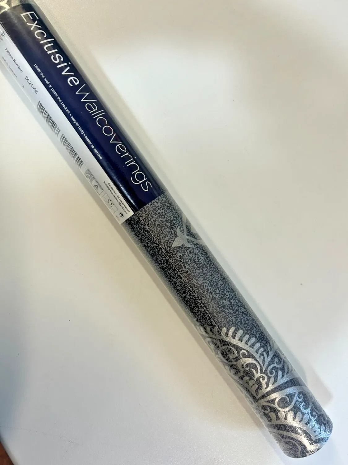 Exclusive Wallcoverings - Silver on Grey - DL21406