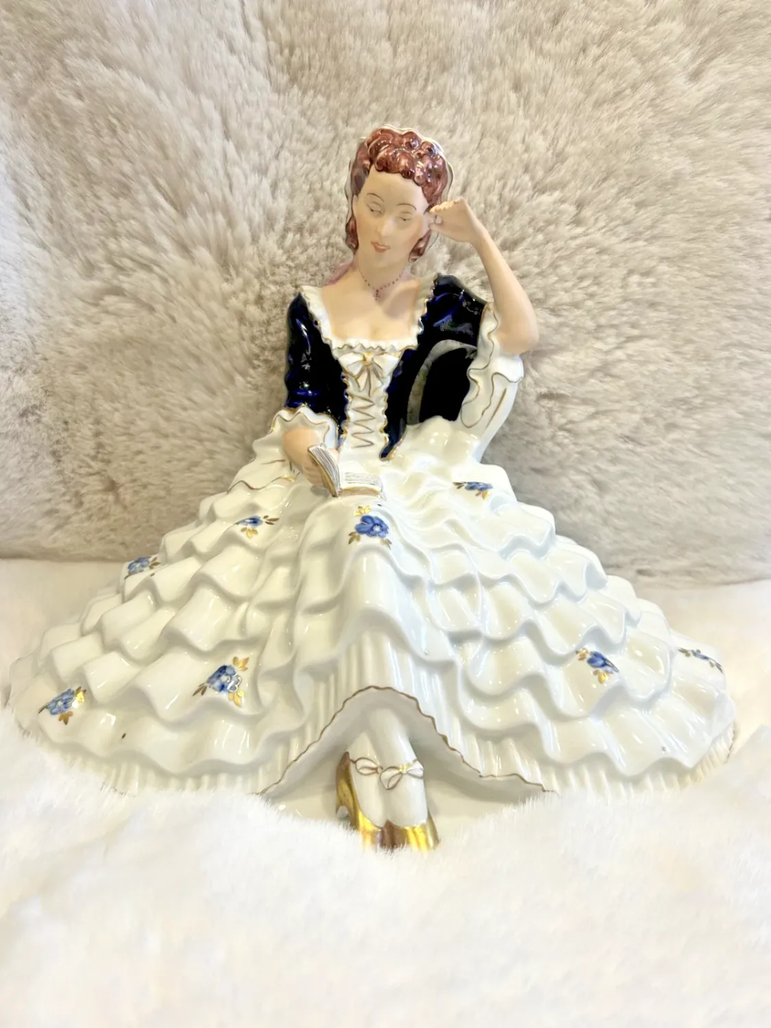 1940’s Royal Dux Porcelain Seated Lady Reading A Book - Gold Shoes