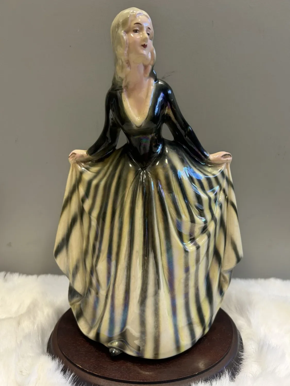 Jema Holland Lady Figurine 1950s Lustre Ware ~33cm Model 218 Retro