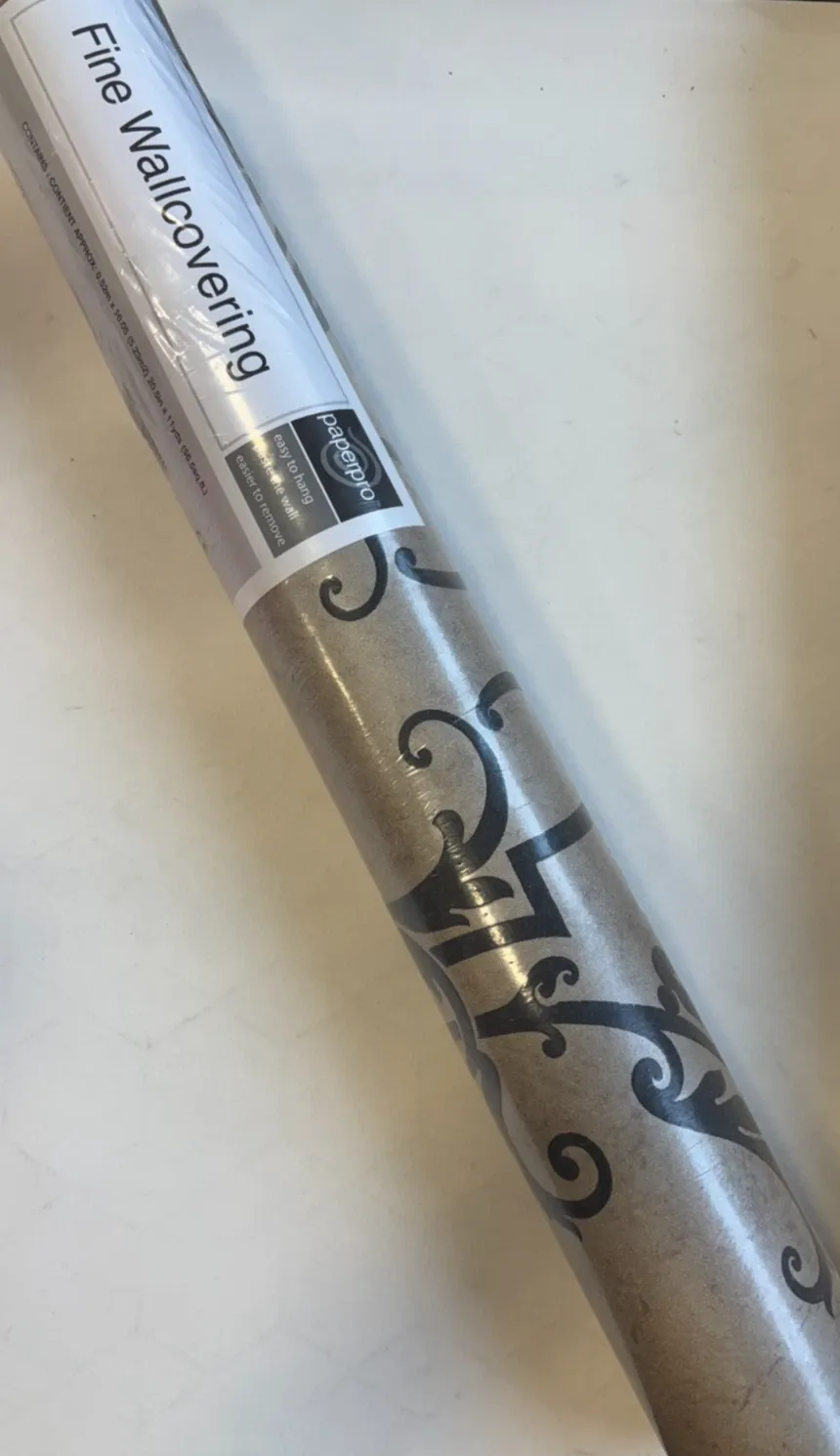 Bold on Beige - FD51922