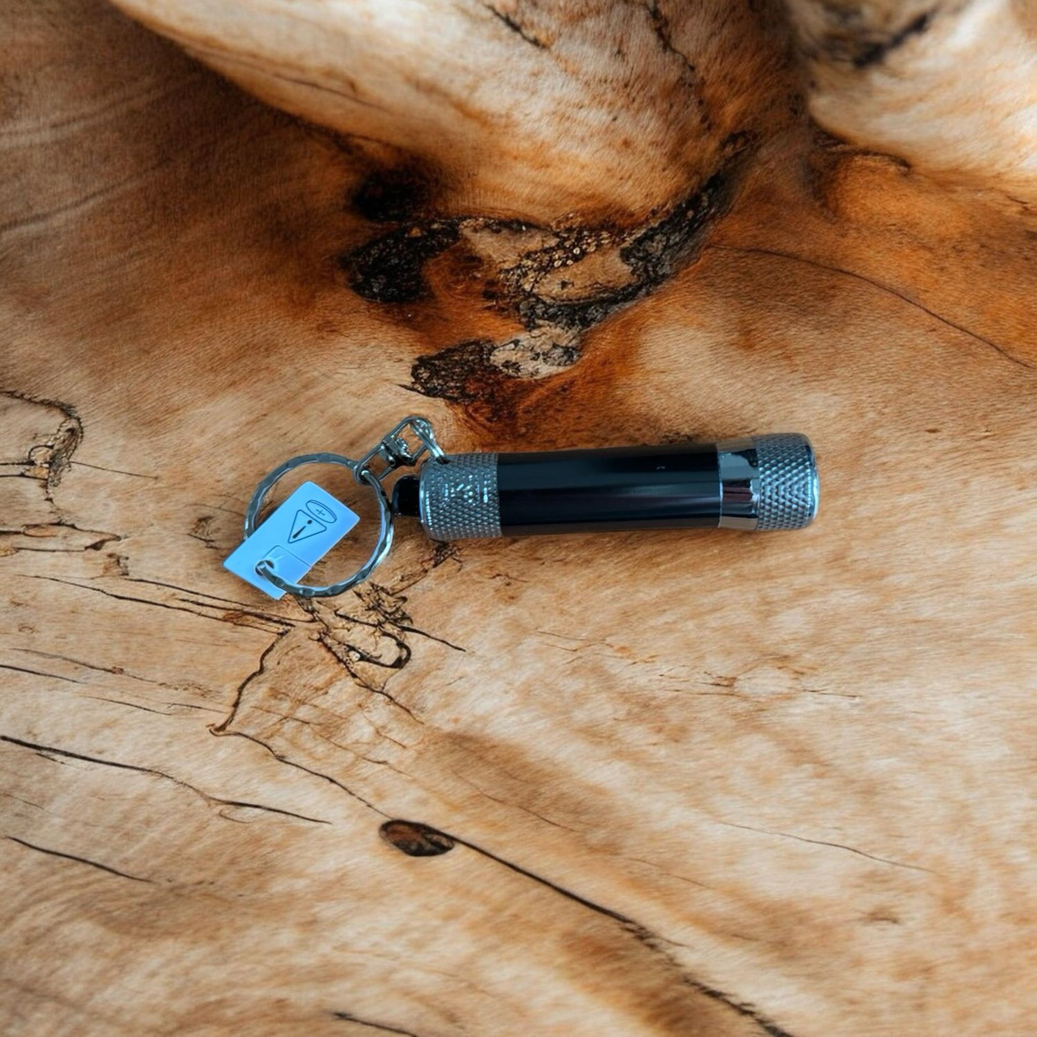 Blinkend Zwart zaklampje 💡