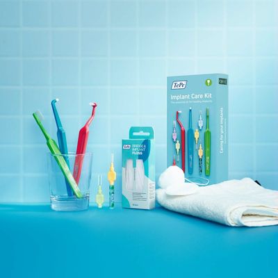 IMPLANT CARE KIT
