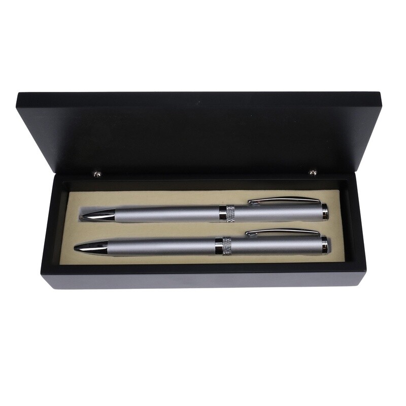 Satin Silver Pen &amp; Pencil Set. Nevada