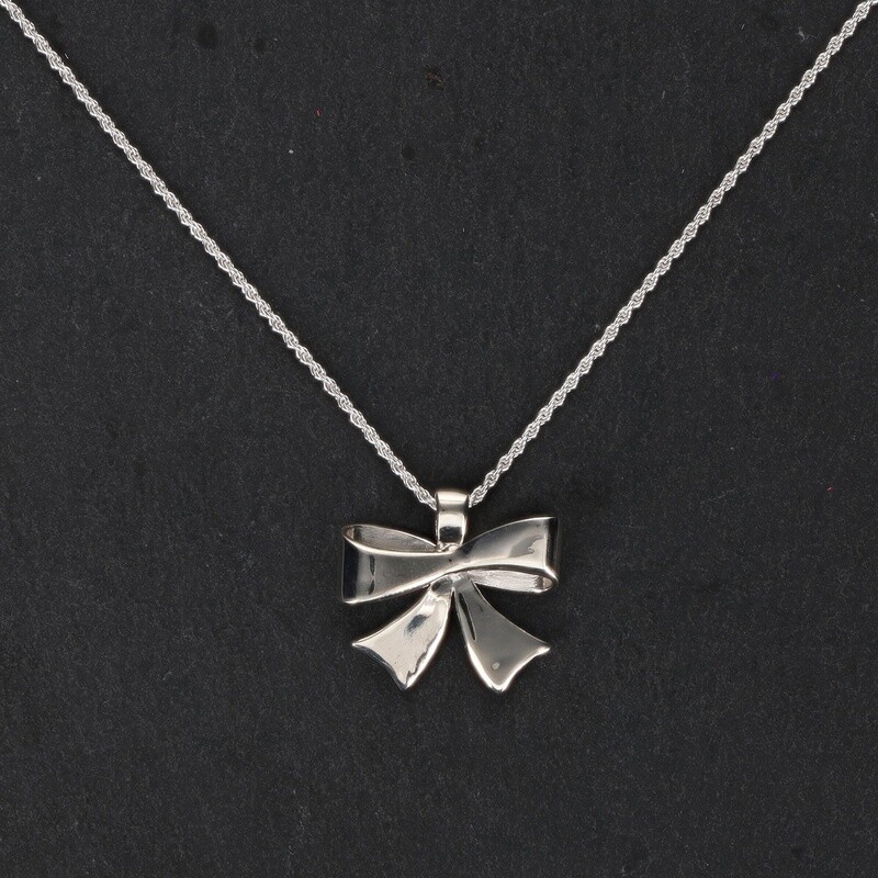 Silver Bow Pendant Necklace