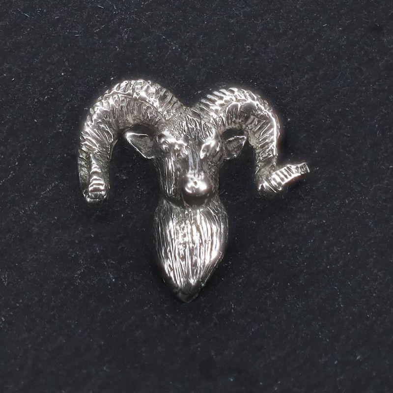 Big Horn Sheep Lapel Pin