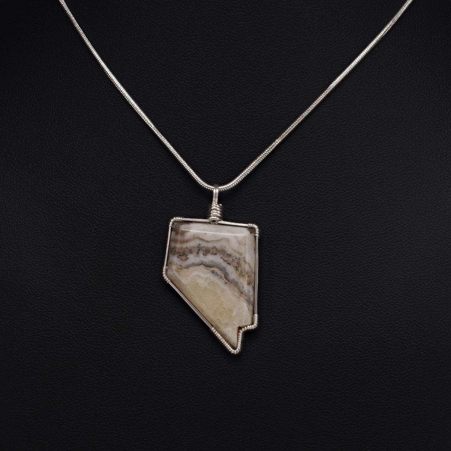 Nevada Shaped Pendant | Silver Lace Onyx