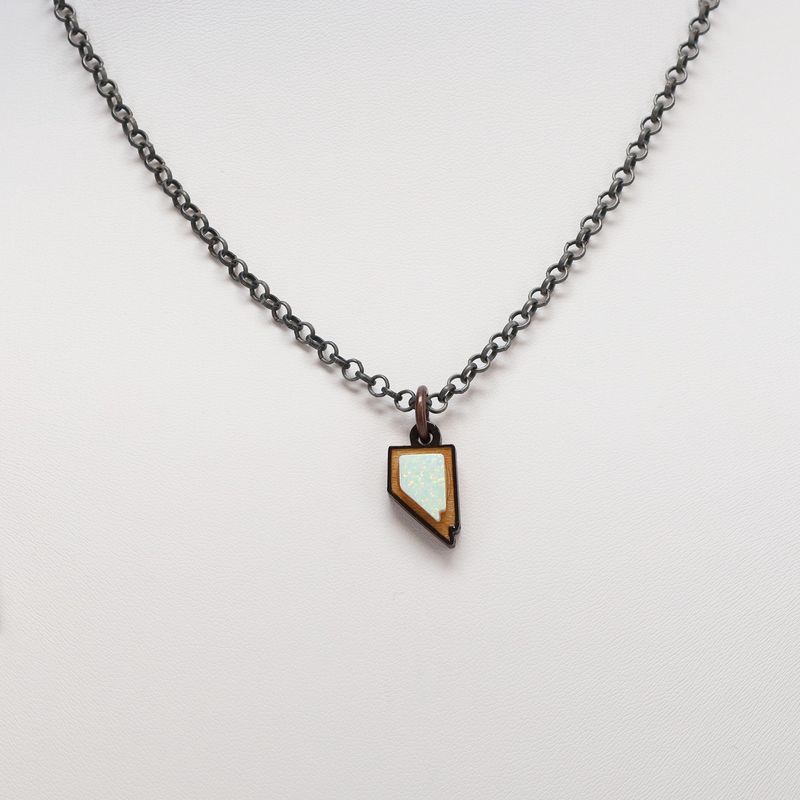 Nevada Opal &amp; Wood Necklace - WHITE