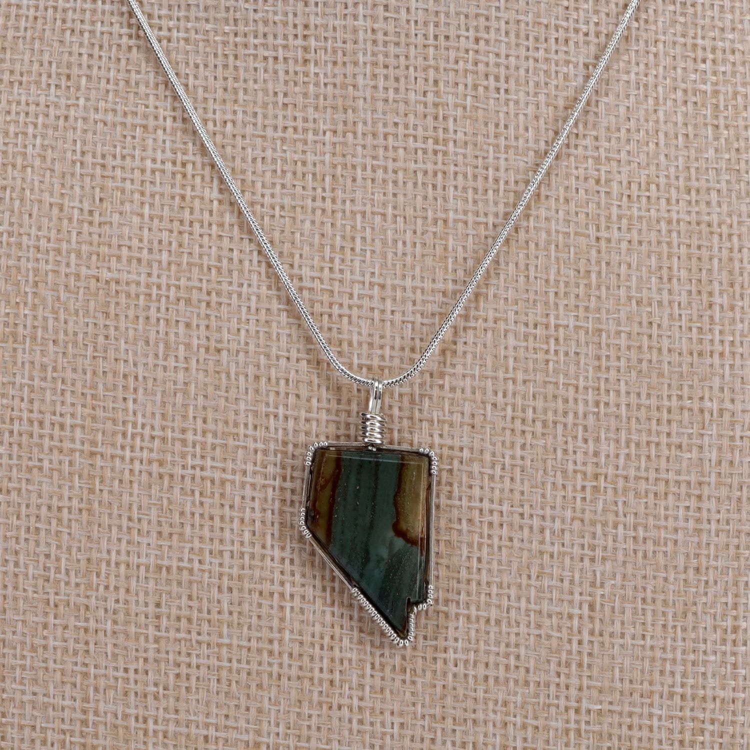 Nevada Shaped Picture Jasper | 18" Chain