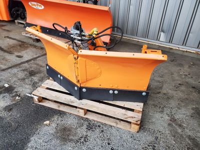 Lame à neige en V 126cm