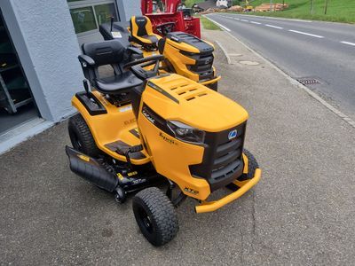Tracteur à gazon CUBCADET à batteries