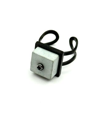Mint Bolt
