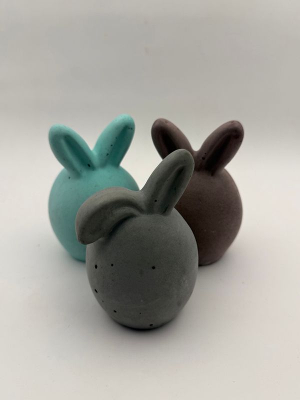 Easter bunnies set of 2