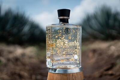 TEQUILA LA SANTA AÑEJO CRISTALINO GOLD 24K