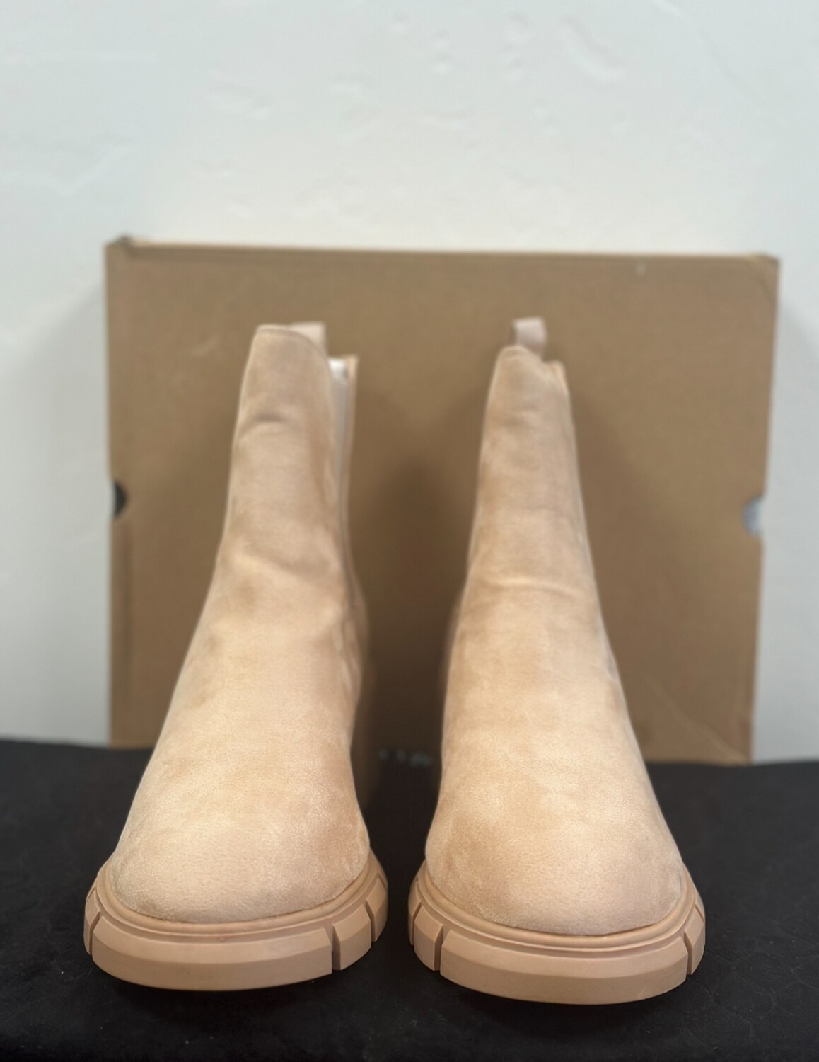 Juliet Holy Women Ankle Booties