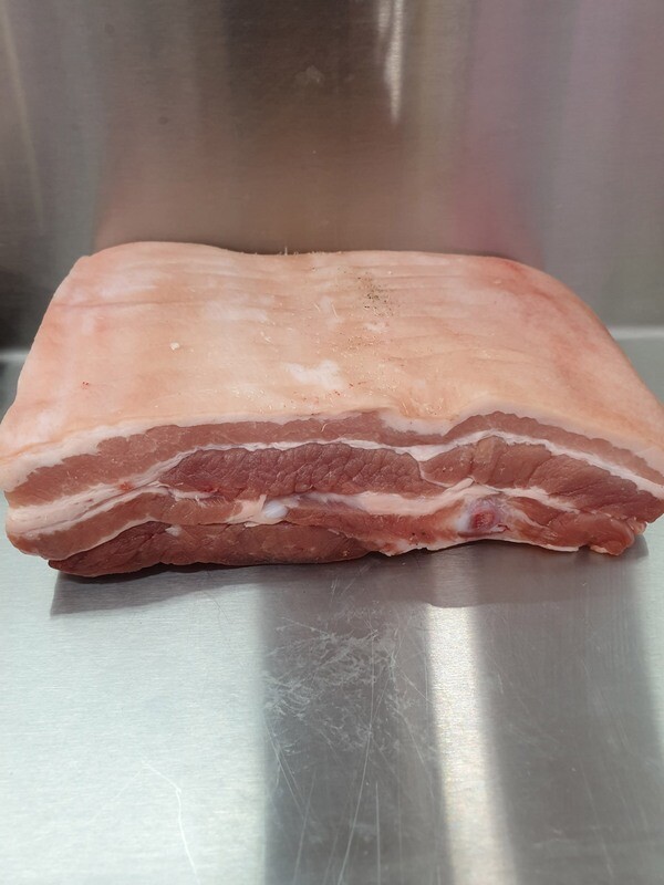 Pork Belly Bone out (1kg)