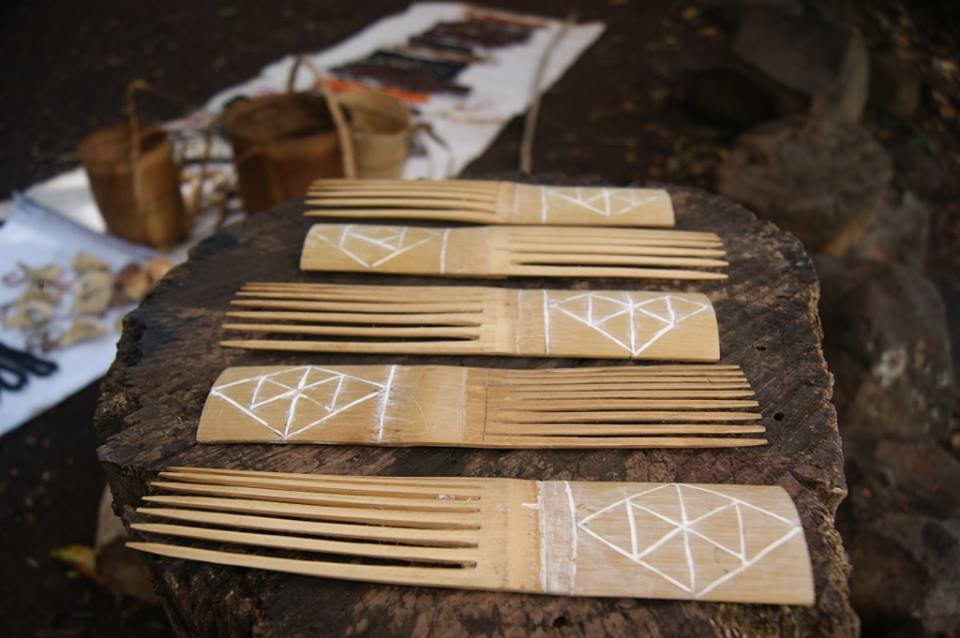 Sisir Bambu