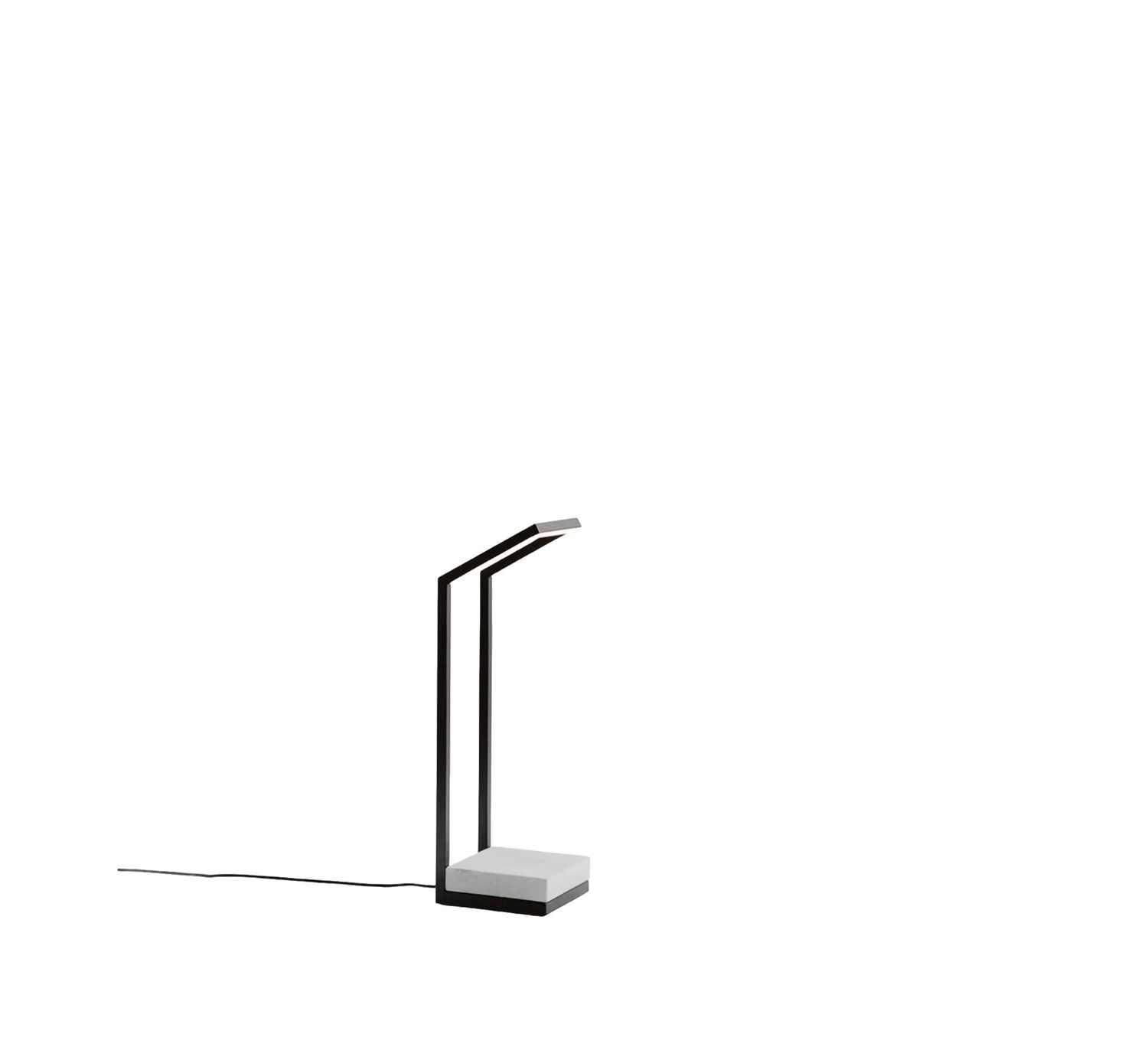 Lanterna da terra LED UnoPiu' TRATTO isolata su fondo bianco