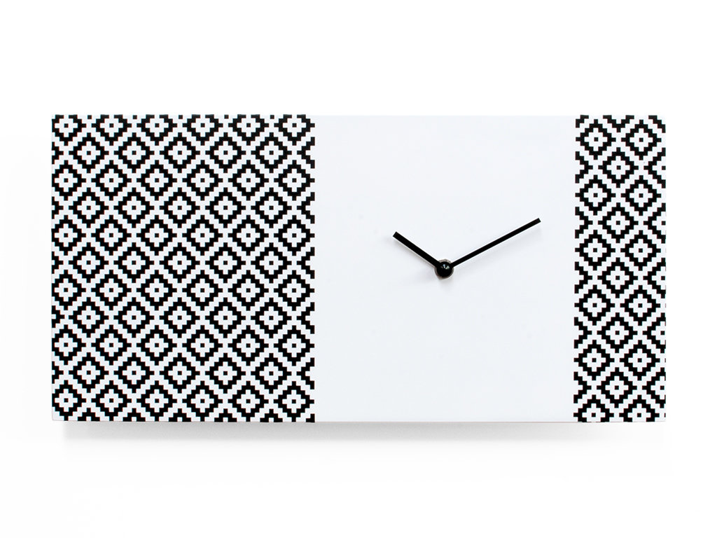 Progetti PATTERN &amp; PARTNER |orologio|, Colori: bianco e nero