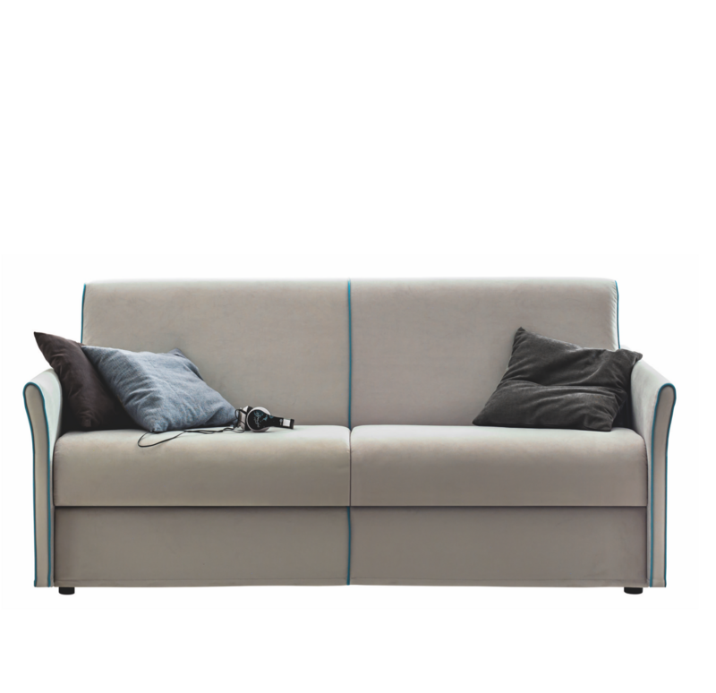 Divano letto ELY ZG Mobili chiuso, vista frontale con cuscini