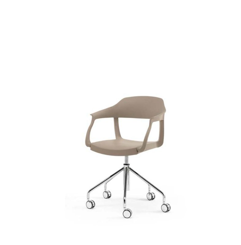 Poltroncina Green SKA EVO STRASS-P isolata su base con ruote
