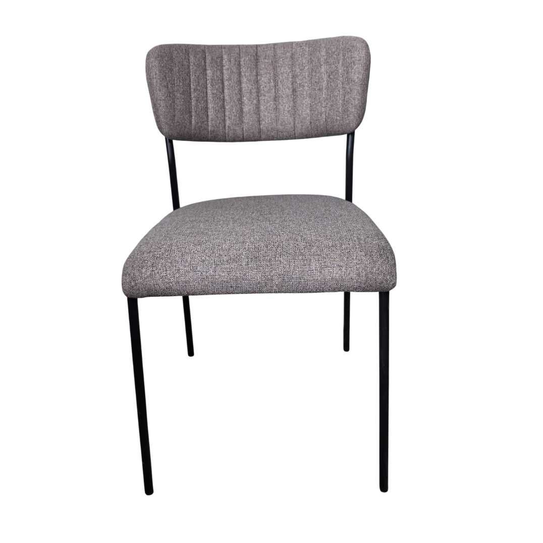 Sedia Vacchetti GABY tortora con struttura nera, vista frontale