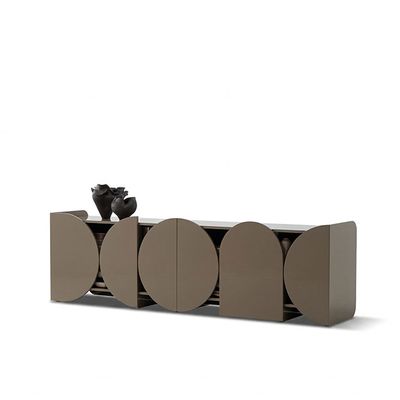 Credenza Mogg SHAPE isolata con ante dalle forme geometriche