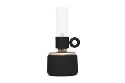 Lampada a olio Fatboy Flamtastique XS nera, vista frontale