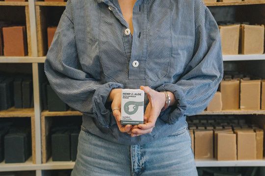 Wylder- Hemp &amp; Aloe with Spinach Scrub mini bar