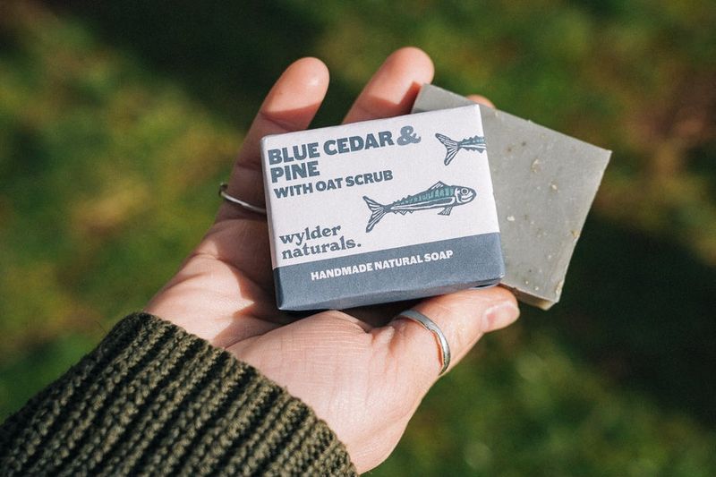 Wylder -Blue Cedar &amp; Pine with Oats