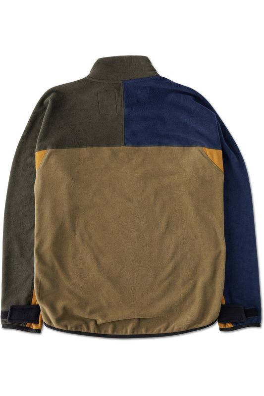 KAVU Winter Throwshirt