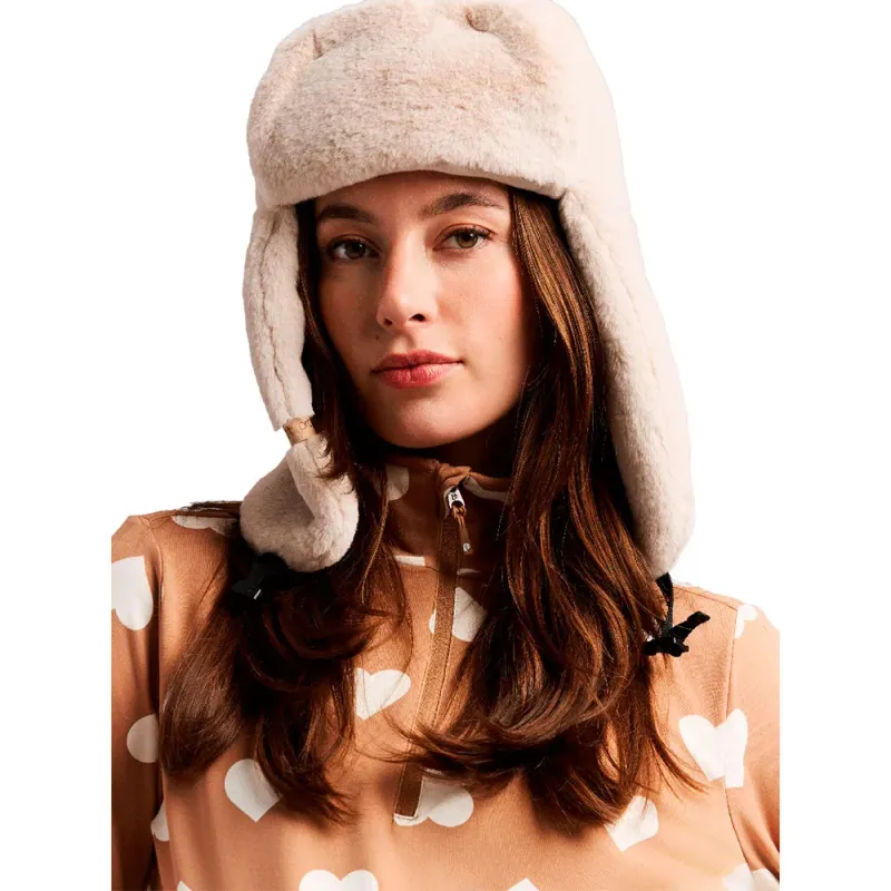 Protest Sarina Trapper hat
