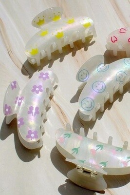 RETRO PRINT HAIR CLAW CLIPS, 3.75 INCH