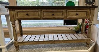 Kensley Sofa Table