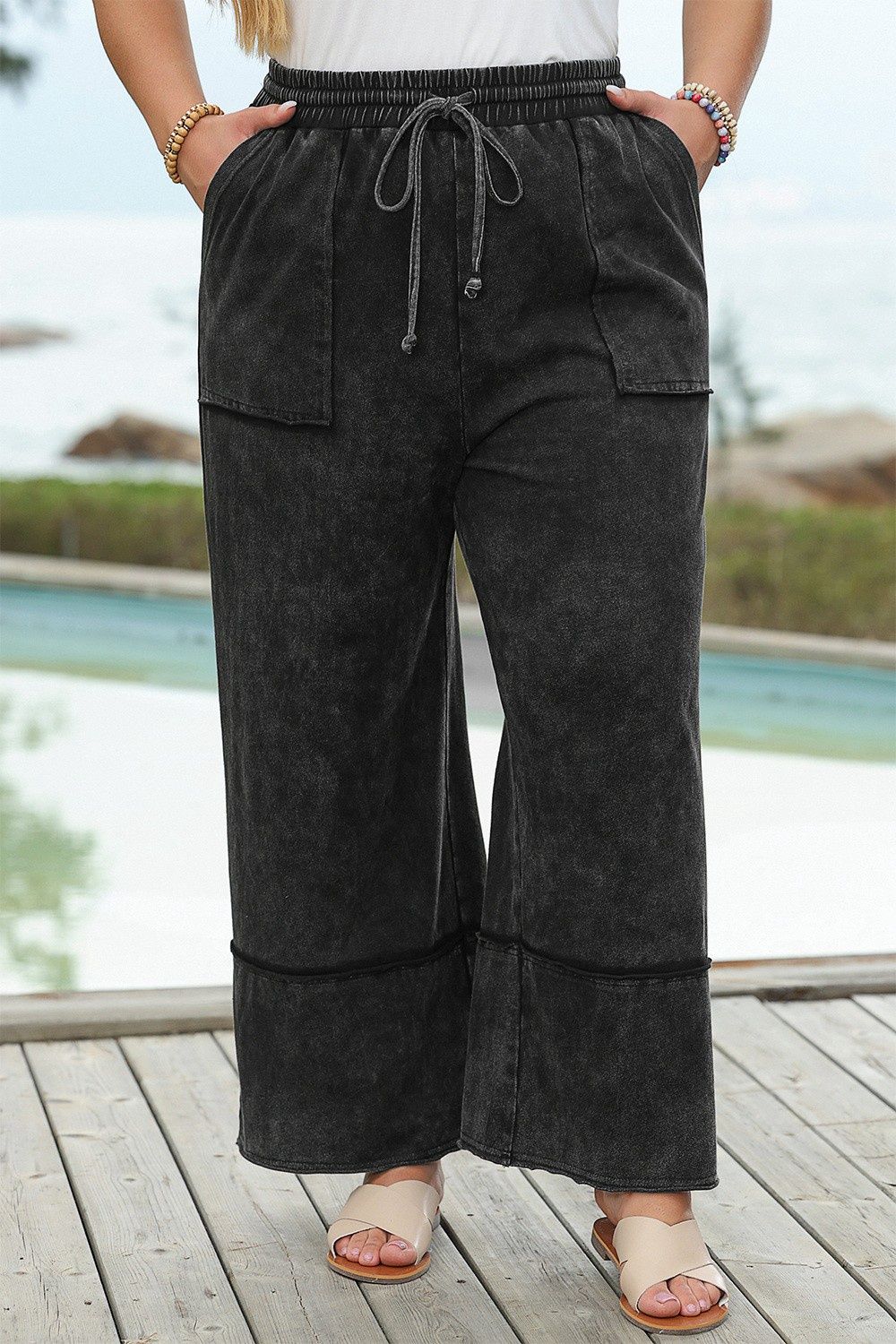 Plus Mineral Wash Exposed Seam Cropped Pants