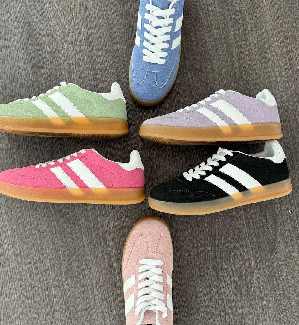 STRIPE COLOR SNEAKERS