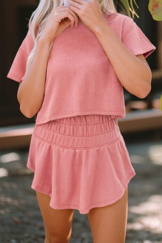 2pcs Cropped Tee and Ruffle High Waist Skort Set