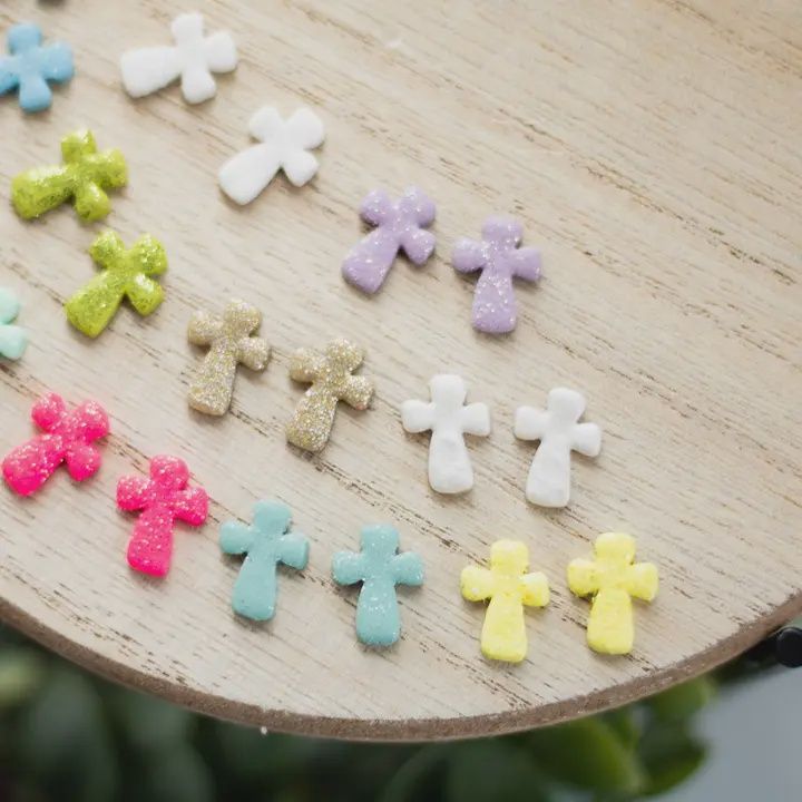 Cross Studs