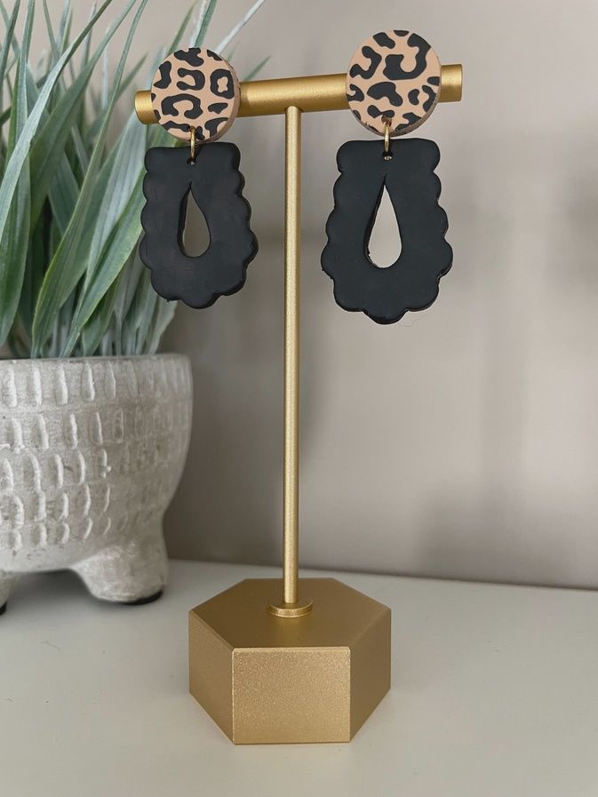 Printed Scallop Dangle Earring