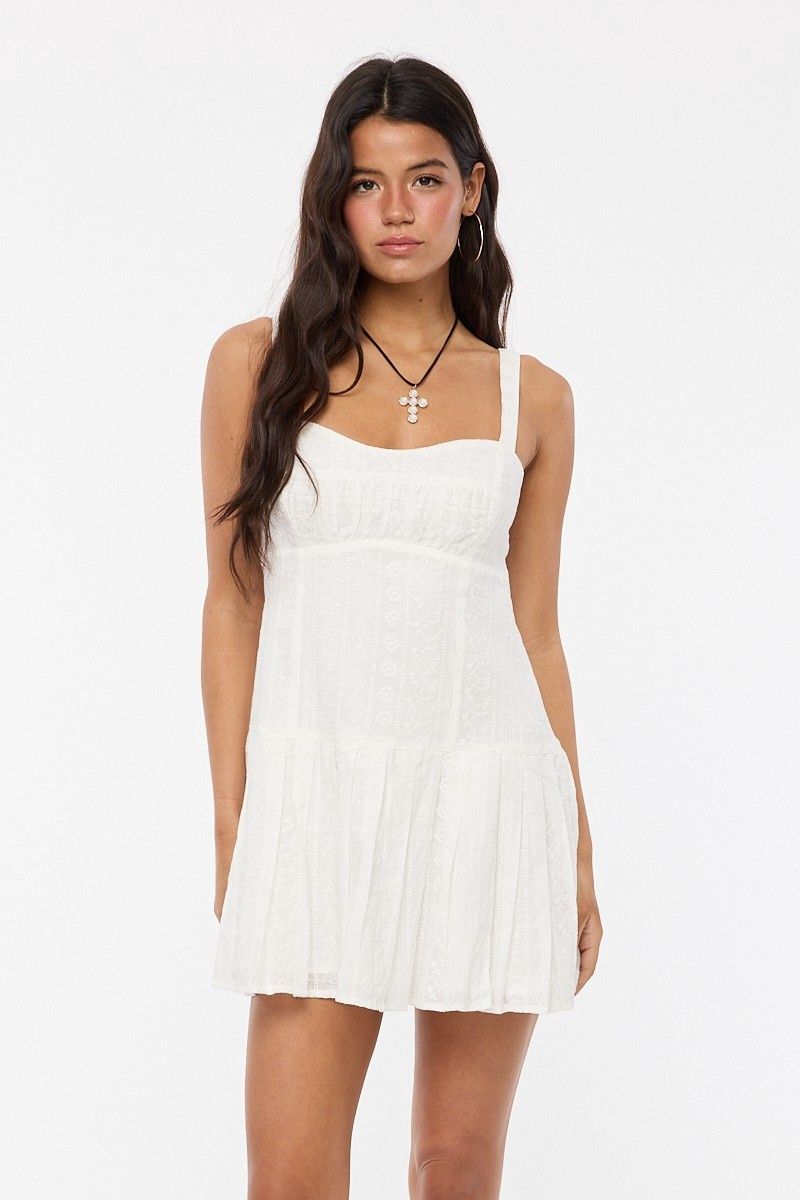 Bohemian White Floral Patched Open Back Mini Dress
