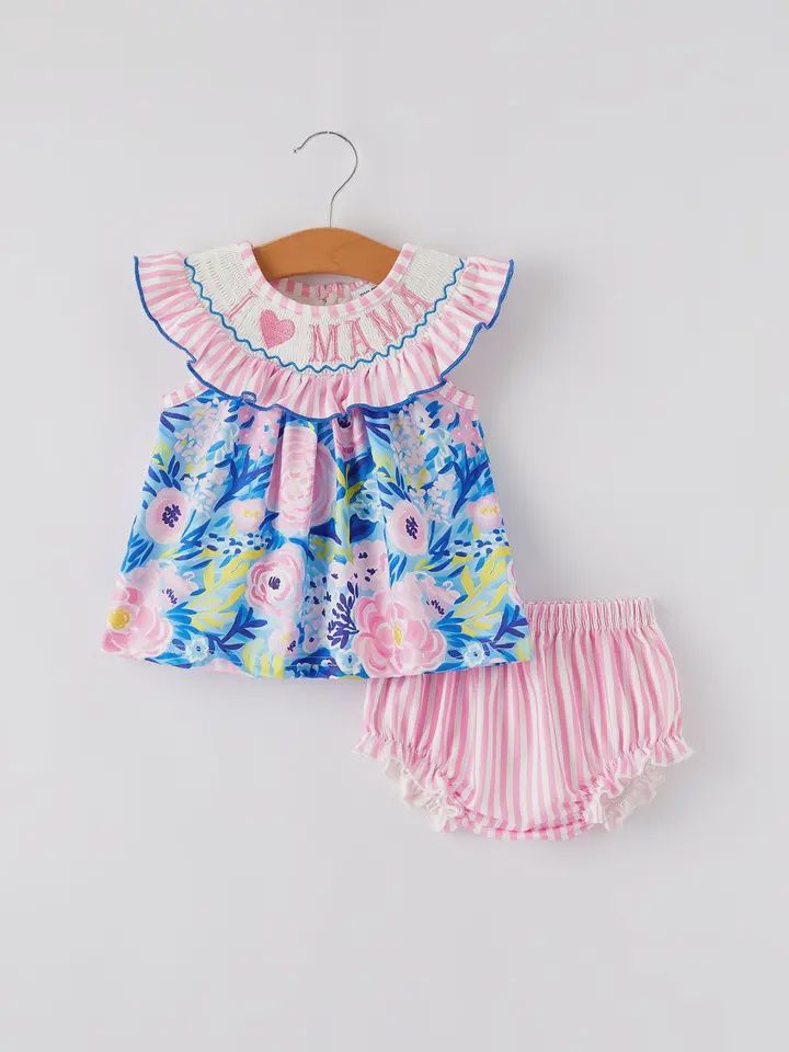 “I ❤ Mama”Embroidery Smocking Baby Girls Bloomers Set