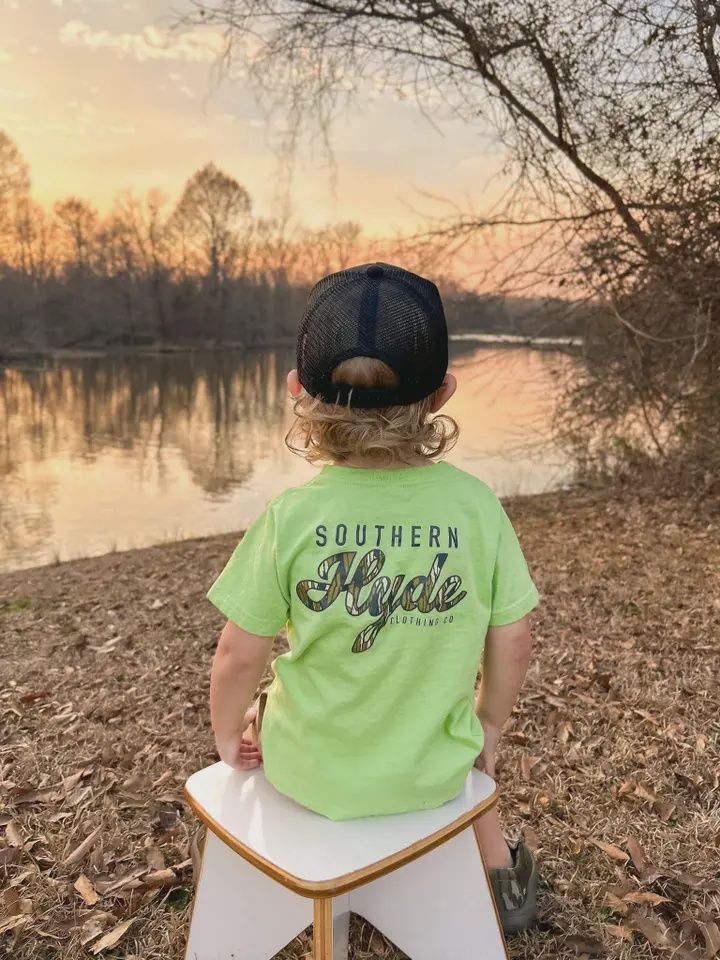 Camo Southern Hyde Logo Graphic Tee
