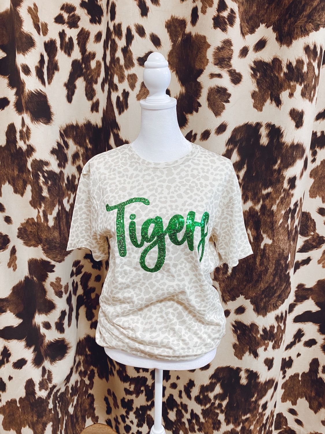 Tigers Gameday Short Sleeve Graphic Tee